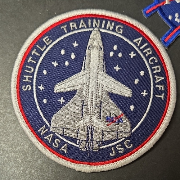 NASA Embroidered Patch Set Of 5 And One Sticker - Blue and Red - Picture 3 of 7